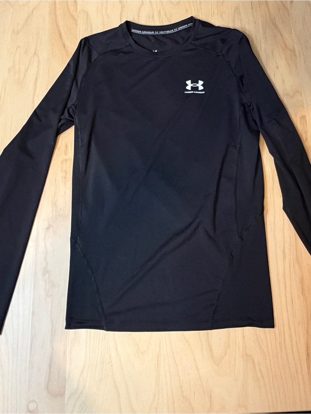 Under Armour Woman’s Long-Sleeve Compression Shirt - Black